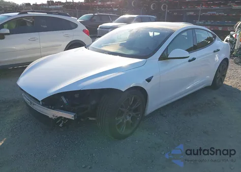 2022 Tesla Model S Dual Motor All-Wheel Drive z USA, uszkodzony, nr VIN 5YJSA1E5XNF468973